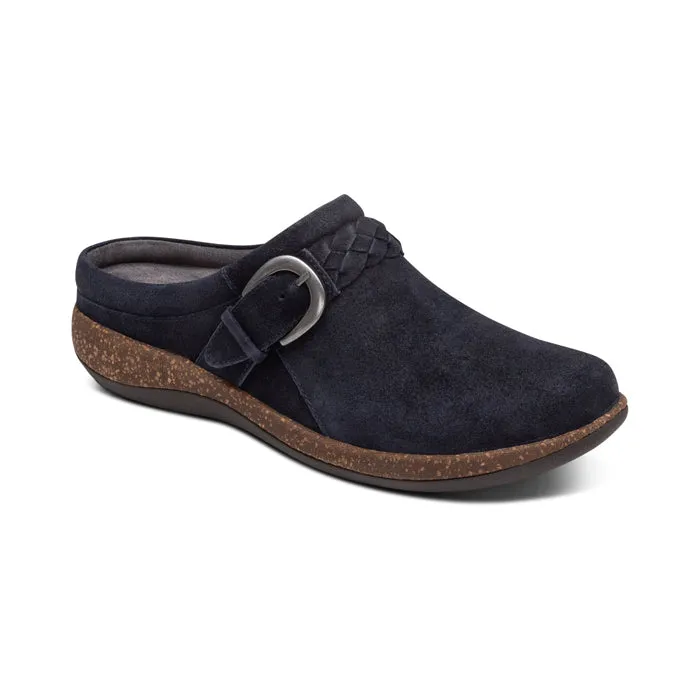 Low Step Zip Free Womens Aetrex Libby in Navy