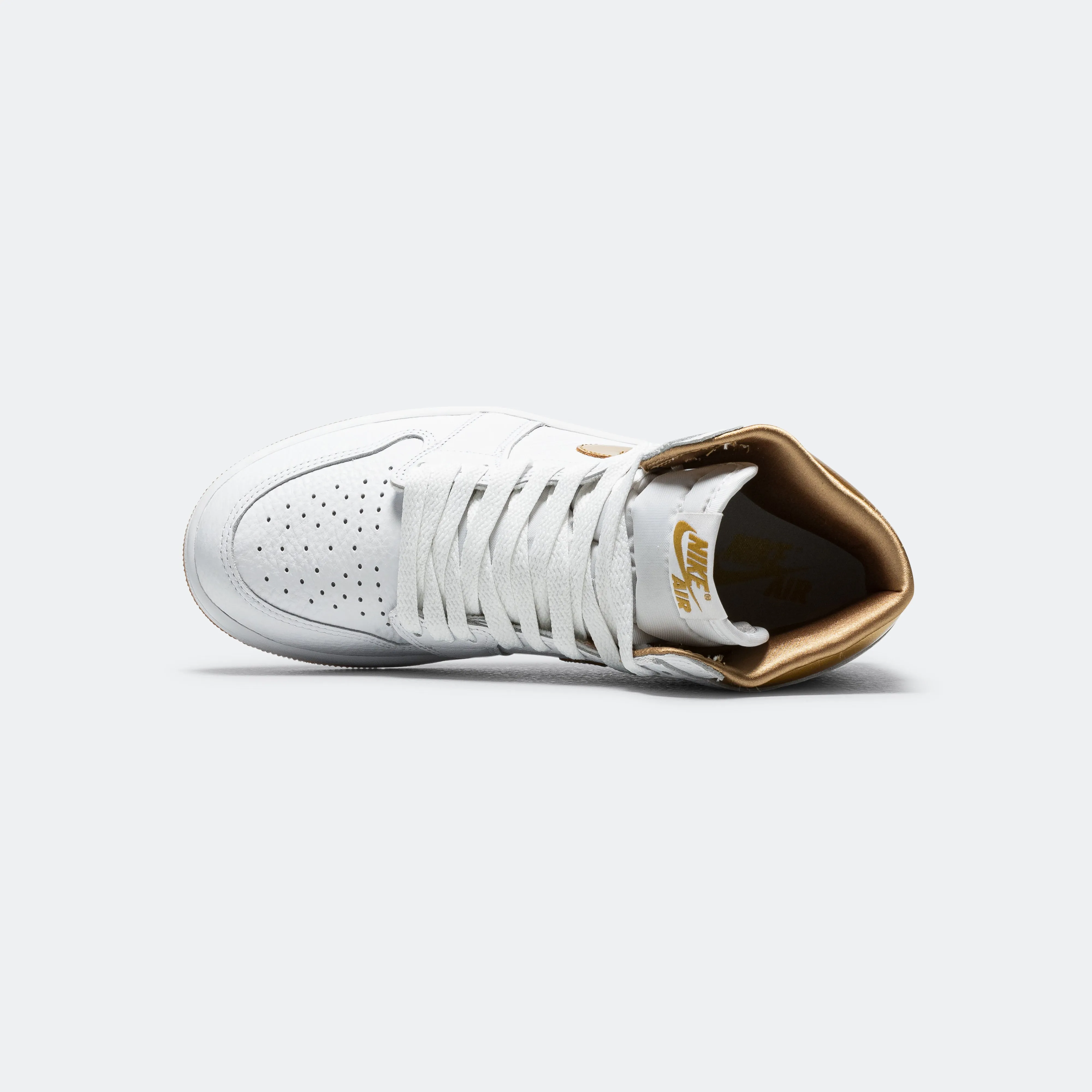 Womens Air Jordan 1 Retro High OG - White/Metallic Gold-Gum Light Brown Adjustable Lace System