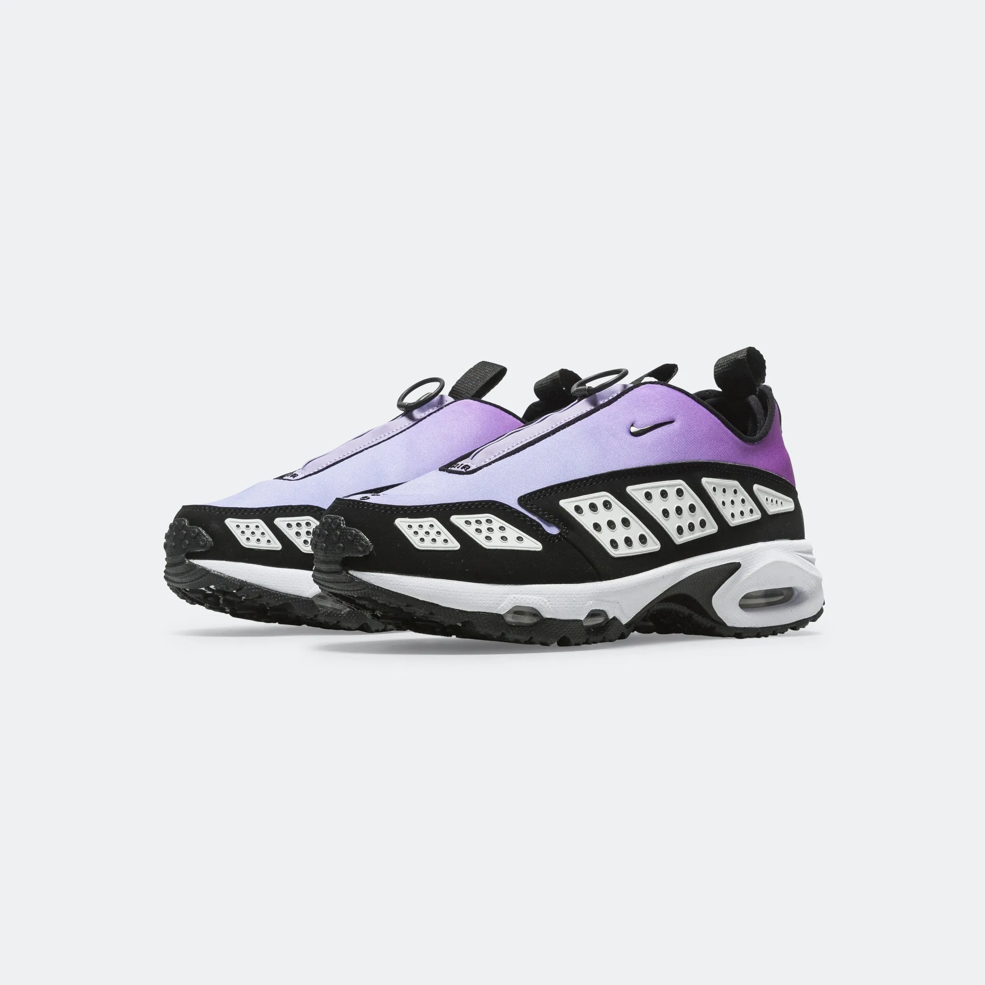 Womens Air Max SNDR - Hyper Violet/Black-White-Hydrangeas Reliable Traction Quick Action