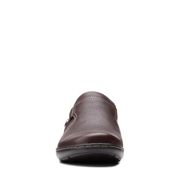 Womens Clarks Cora Poppy in Dark Brown Peak Hike Pasture Hike