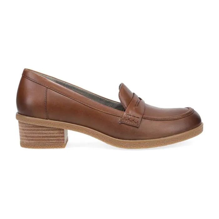 Womens Dansko Danica in Tan on the road