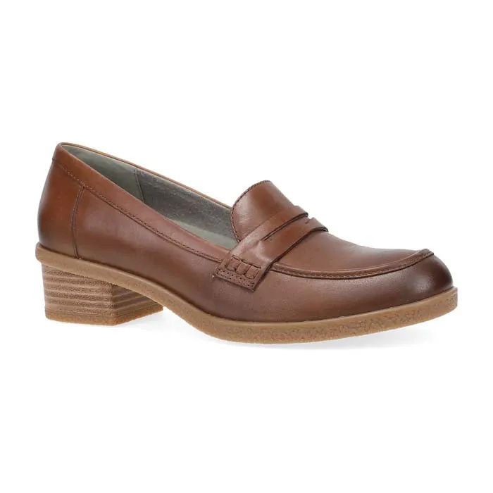 Street Proof Womens Dansko Danica in Tan