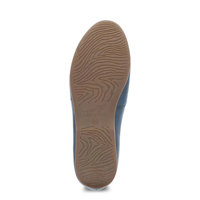 Date Outfit Womens Dansko Larisa in Navy