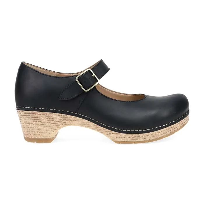 Womens Dansko Lilah in Black Plain look