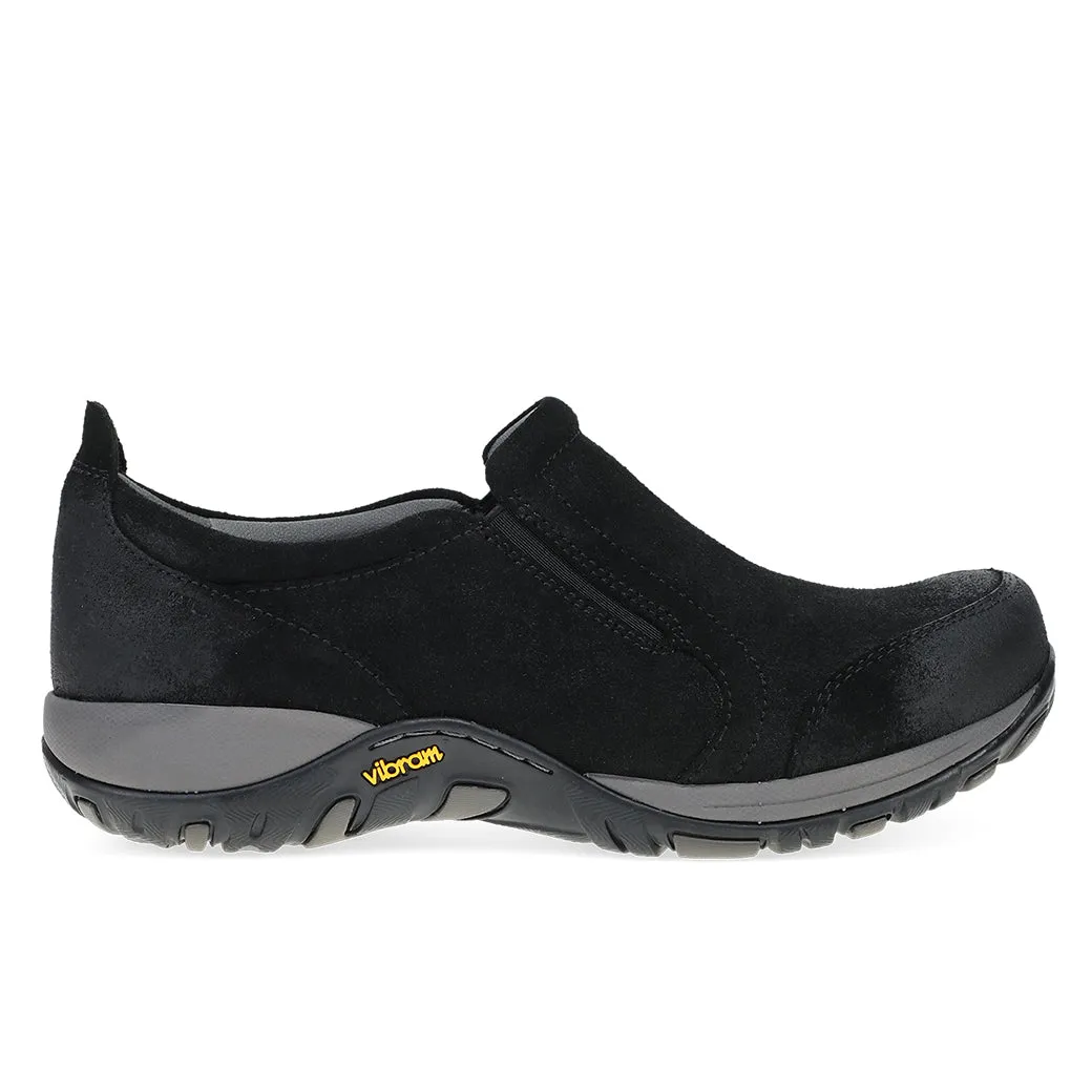 Womens Dansko Pippy Wide in Black Fast Stride Weekend Casual