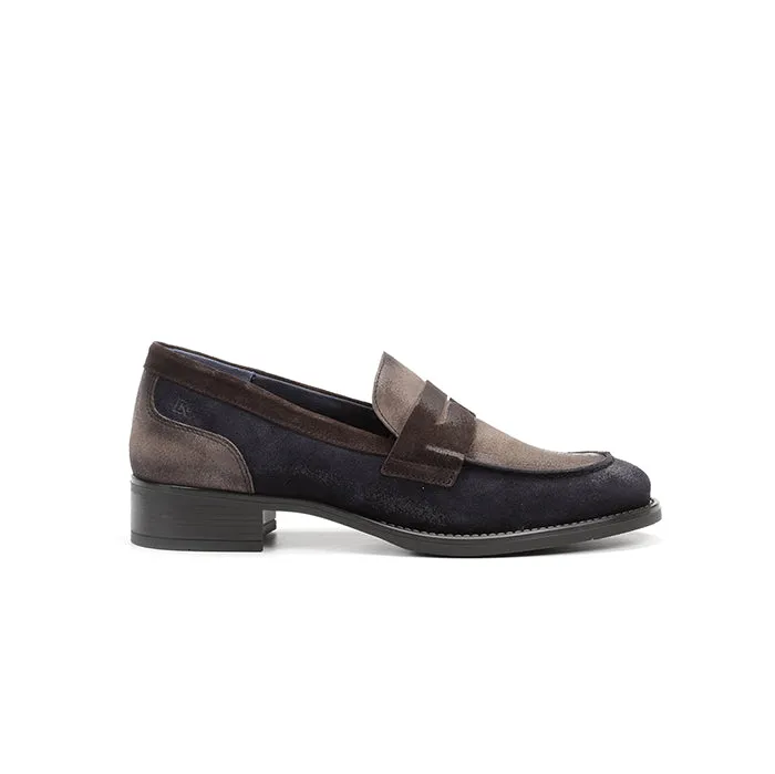 Warm Feet Womens Dorking Harvard Loafer in Crusca
