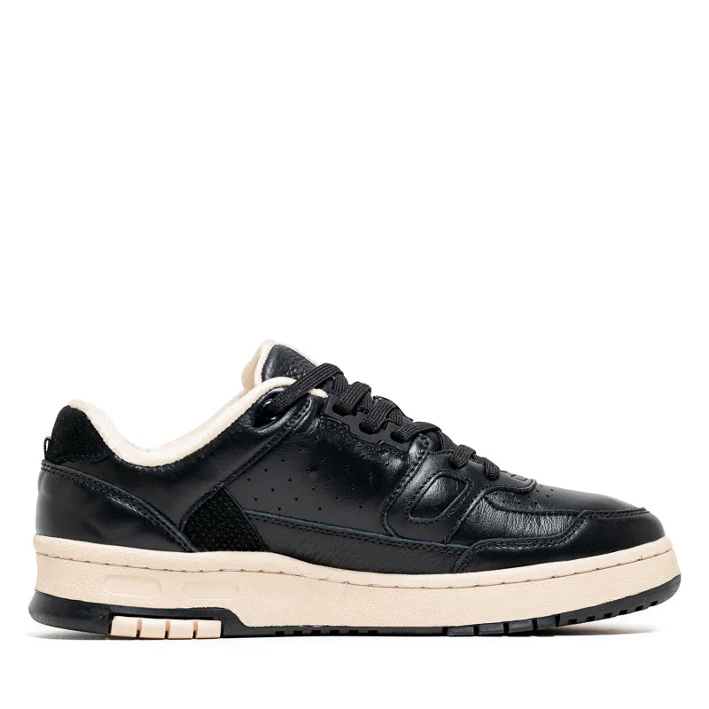 Unbeatable Traction Women's FILA Rissmo Low Lux - Black/Brazilian Sand