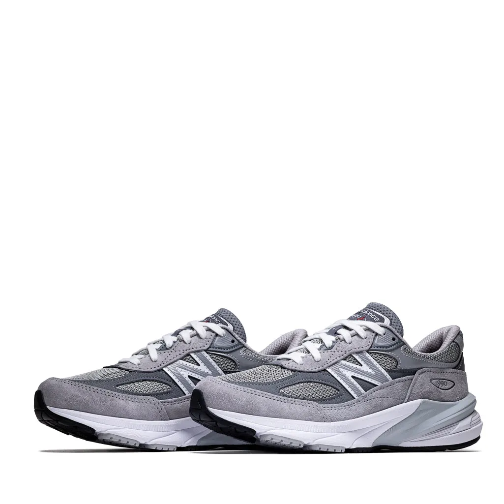 Everyday Look Lace   Up Women's New Balance Made in USA 990v6 - Grey