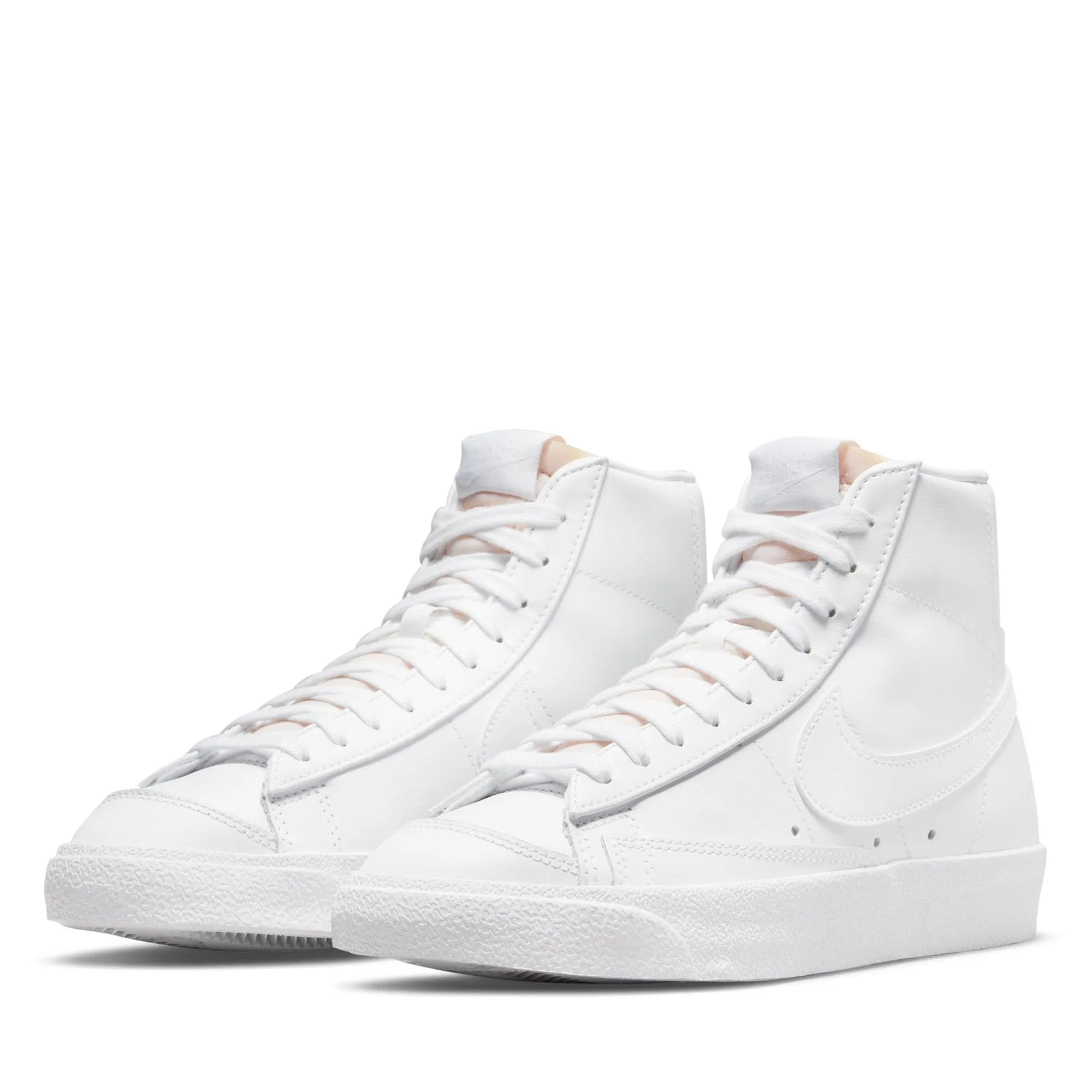 Women's Nike Blazer Mid '77 - White/White Sporty Comfort