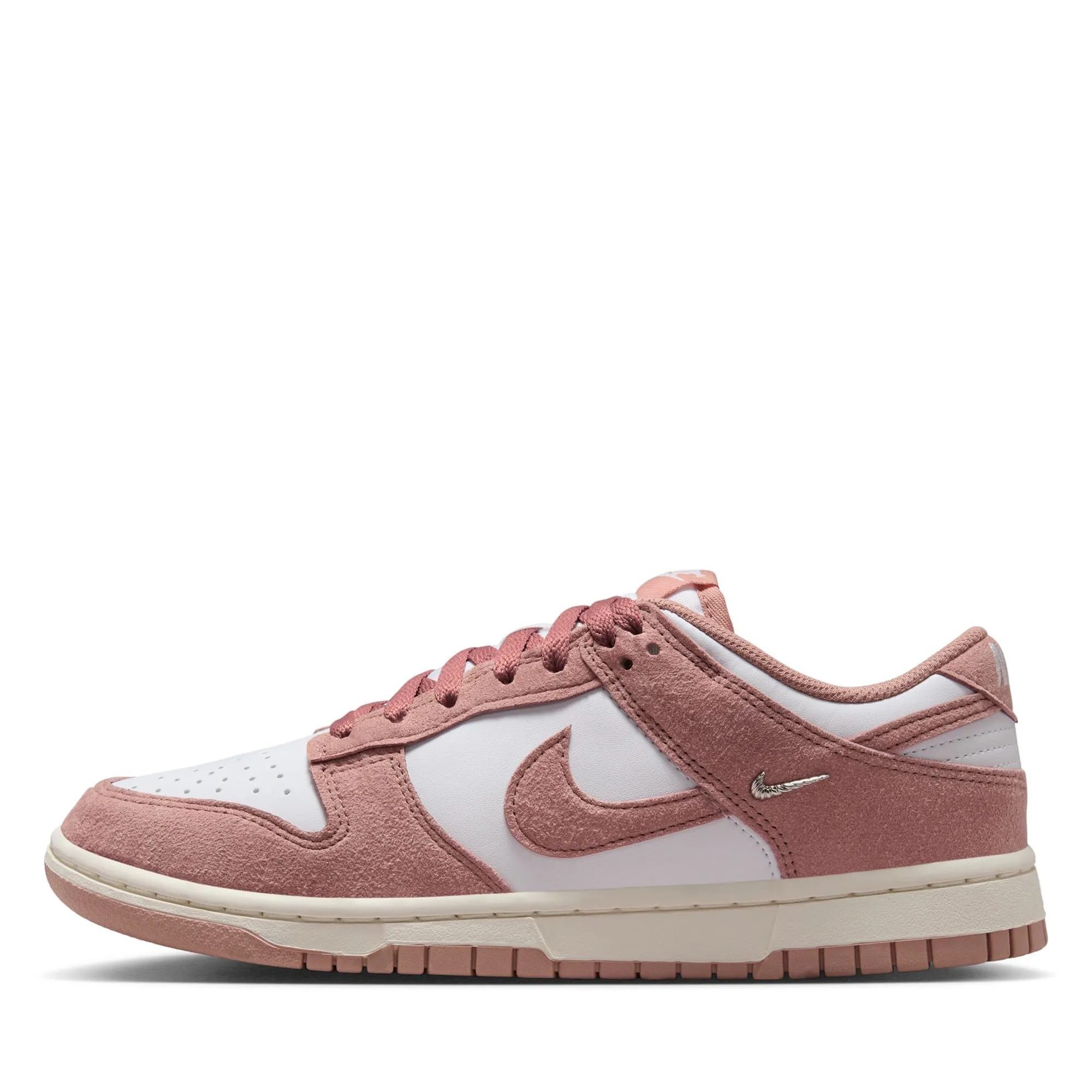 retro look Durable Frame Women's Nike Dunk Low - White/Particle Pink