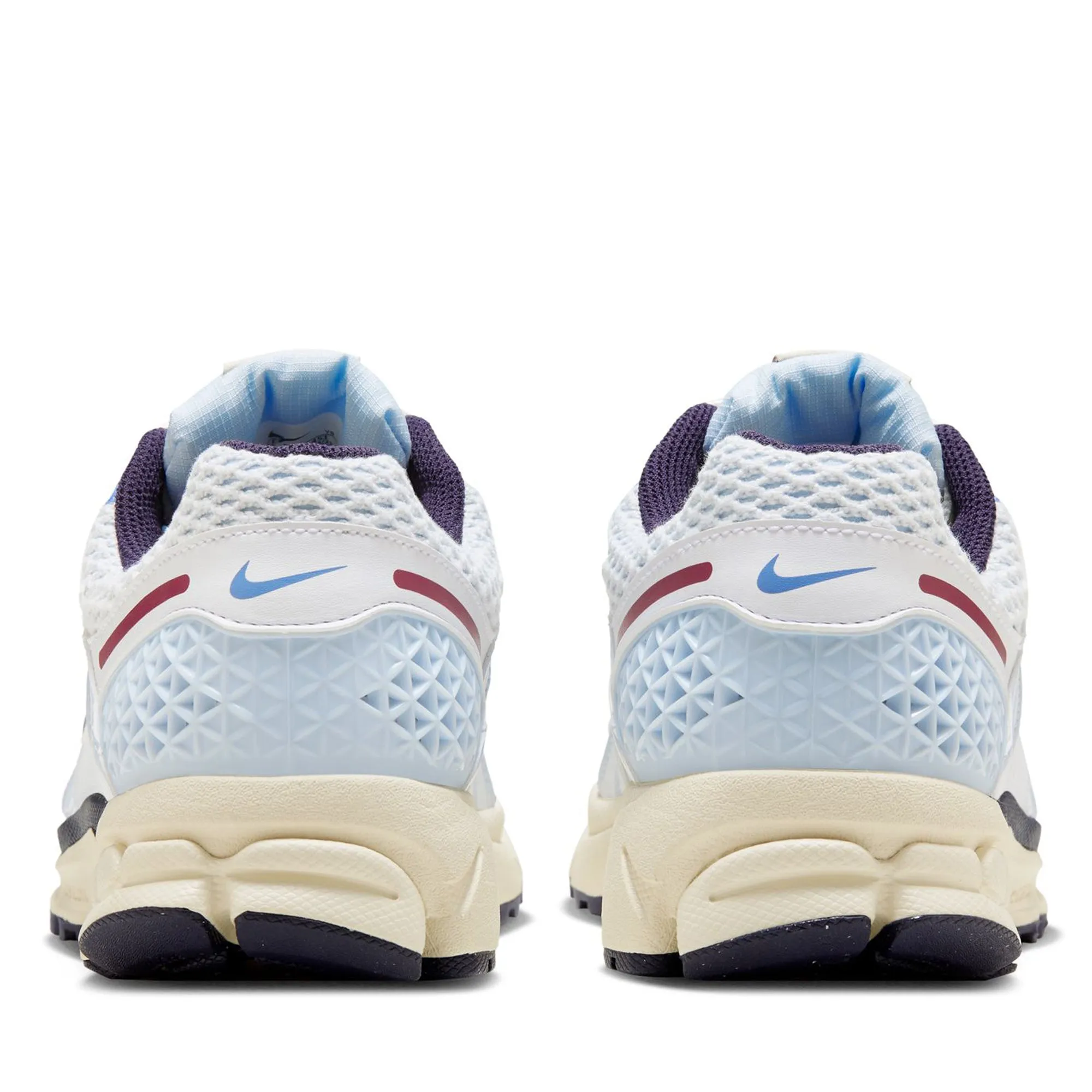 Walk Ready Women's Nike Zoom Vomero 5 - Blue Tint/Purple Ink