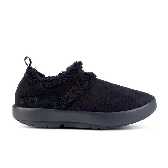 Womens Oofos Oocoozie Low in Black Fit Support Modern Ease