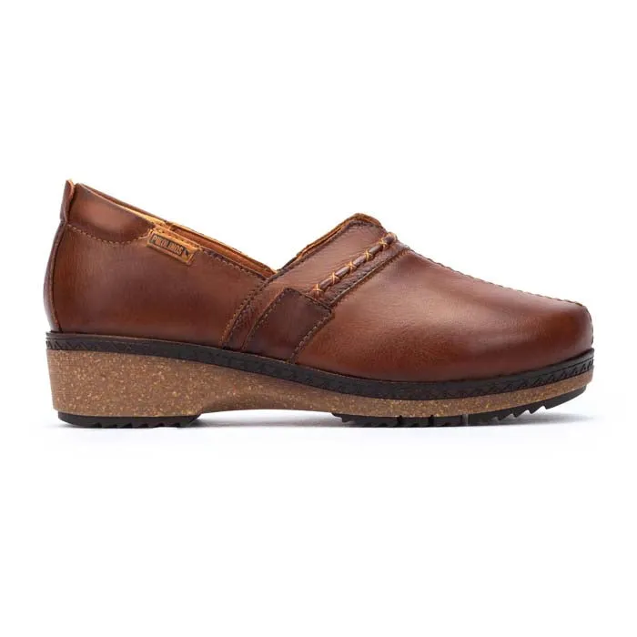 Womens Pikolinos Granada Slip On in Cuero Regular Fit