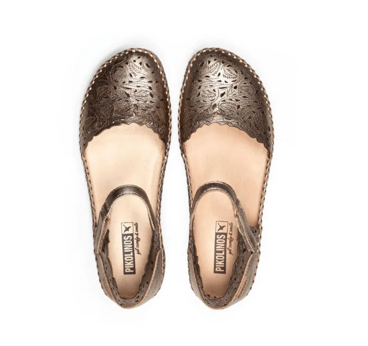 Womens Pikolinos P. Vallarta in Stone Everyday Shoes Training Ease