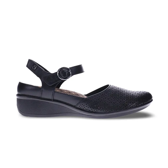 Wedges Smooth Finish Womens Revere Calabria in Black