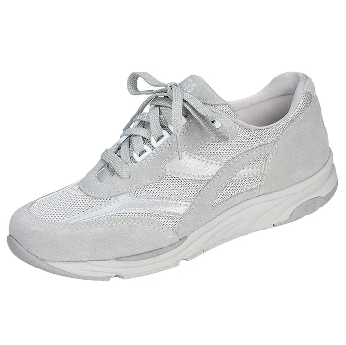 Club Pace Easy Routine Womens SAS Tour Mesh Dust