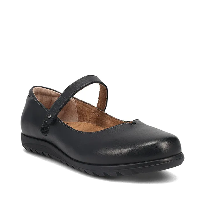 High Heel Smooth Upper Womens Taos Chorus in Black