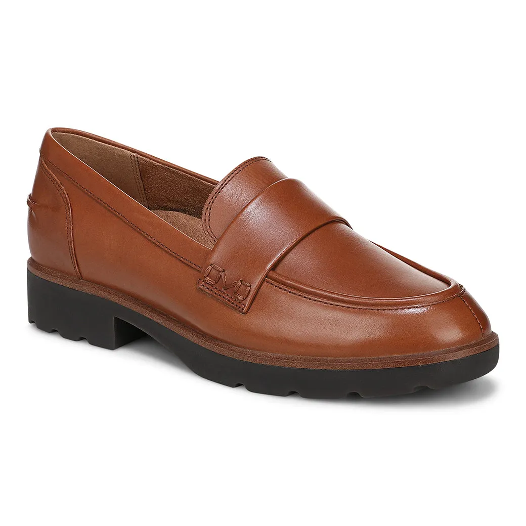 View Stop Womens Vionic Cleo Loafer in Tan