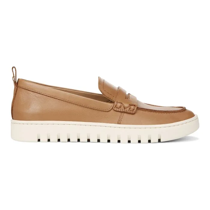 Understated Style Catch Step Womens Vionic Uptown in Camel