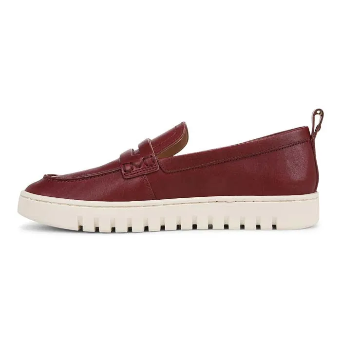Soft Step Design Womens Vionic Uptown in Syrah
