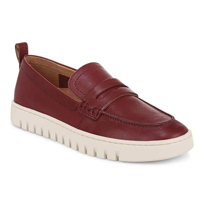Win Hike Work Ready Womens Vionic Uptown in Syrah