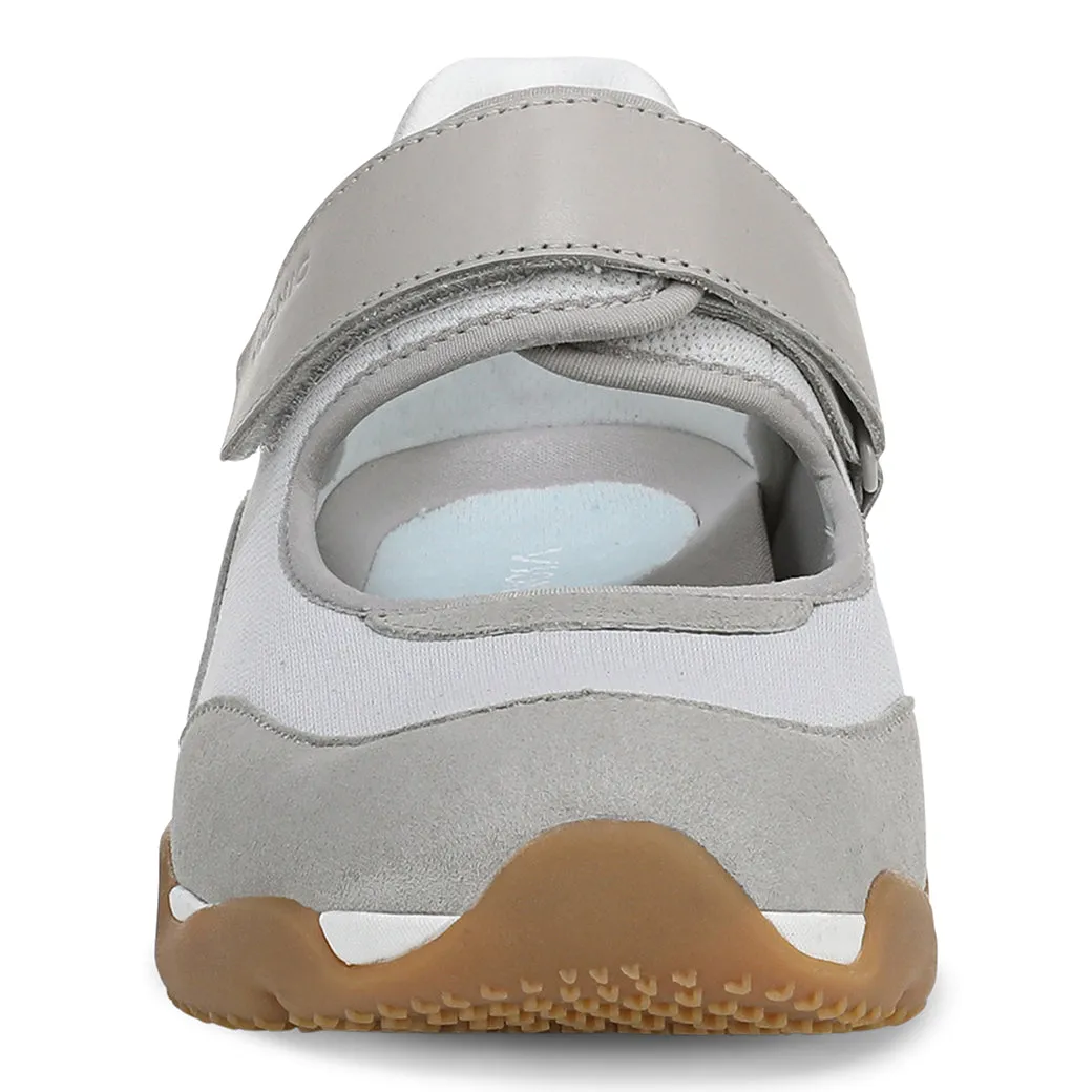 Student wear Womens Vionic Walk Slim Giselle in Vapor Grey/Silver