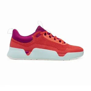 Hydrophobic Upper Treatment Breathable Tongue Design Women's While on Earth Move Trainer
