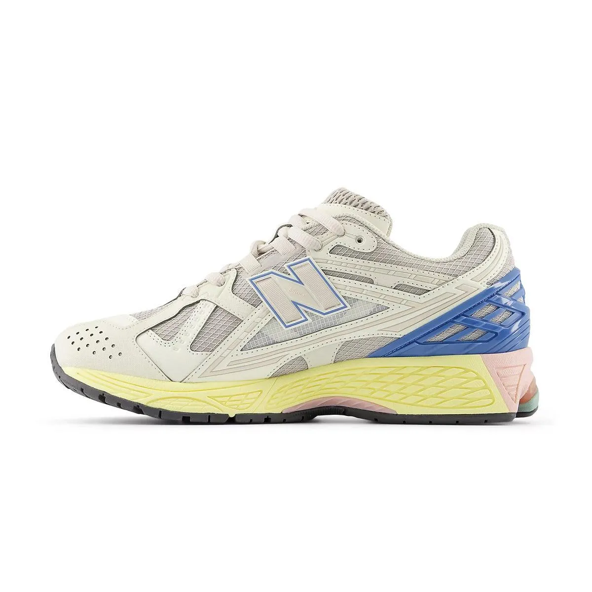 1906N 'Angora' shock-absorbing sole Retro-inspired silhouette