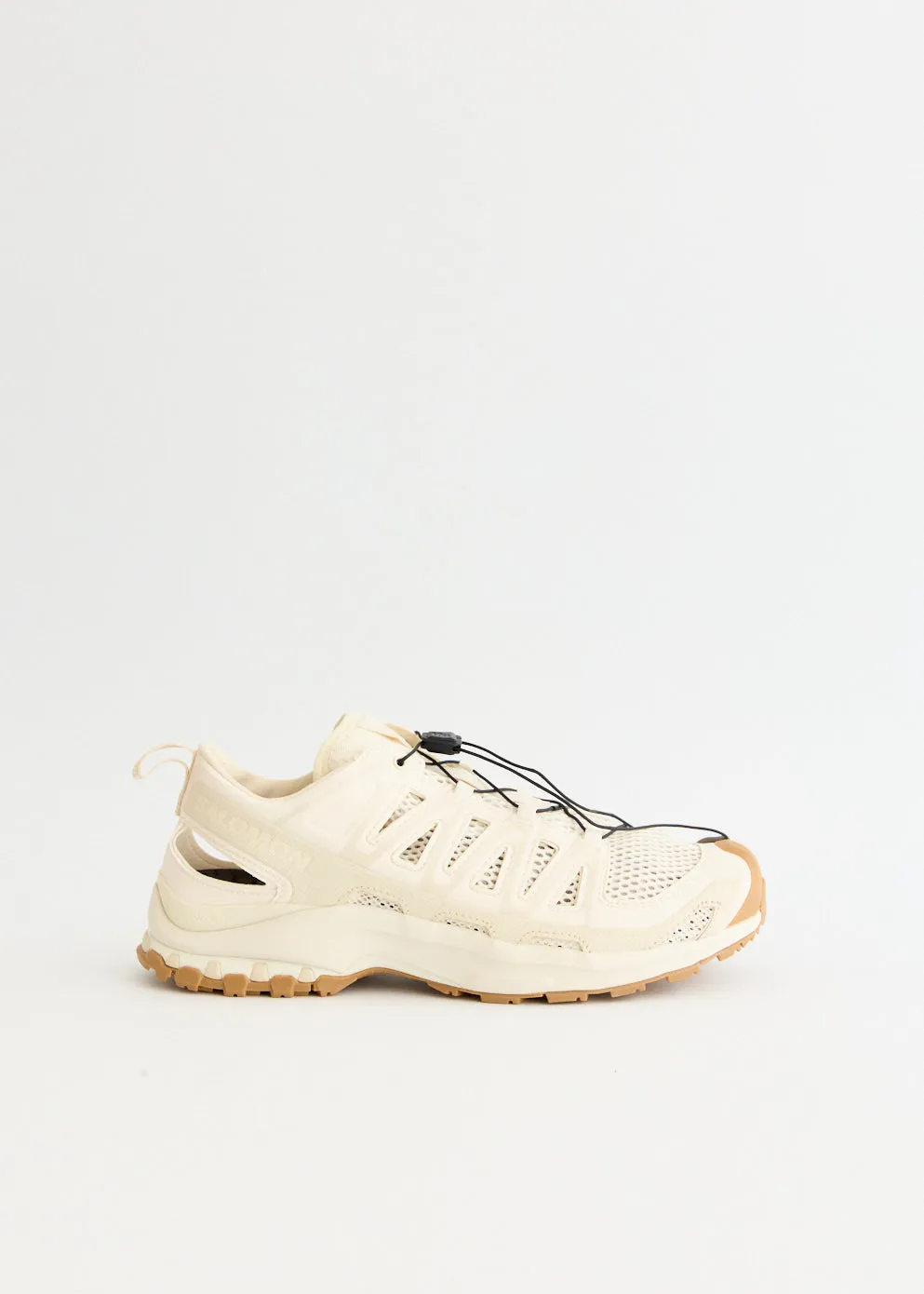 XA PRO 3D Amphib 'Vanilla Ice' Sneakers Present baseball players' mobility