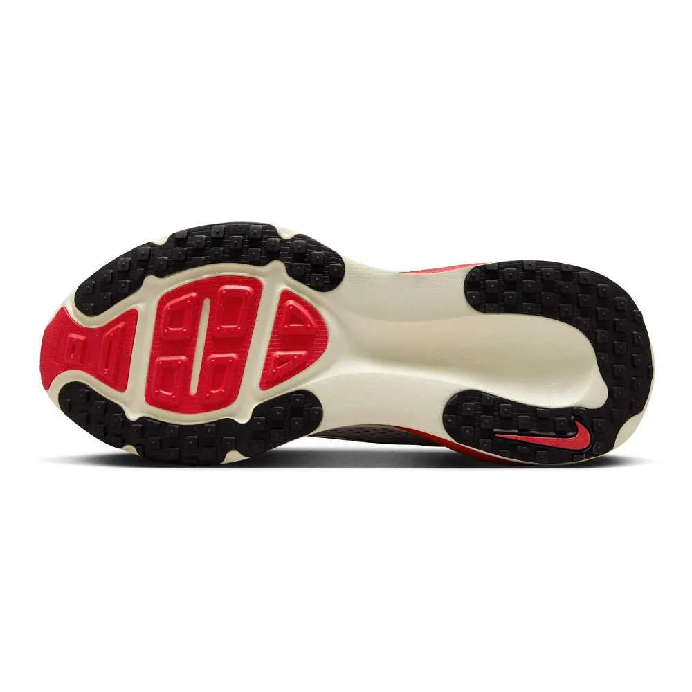 Stable Heel Counter Men's Nike Vomero 18