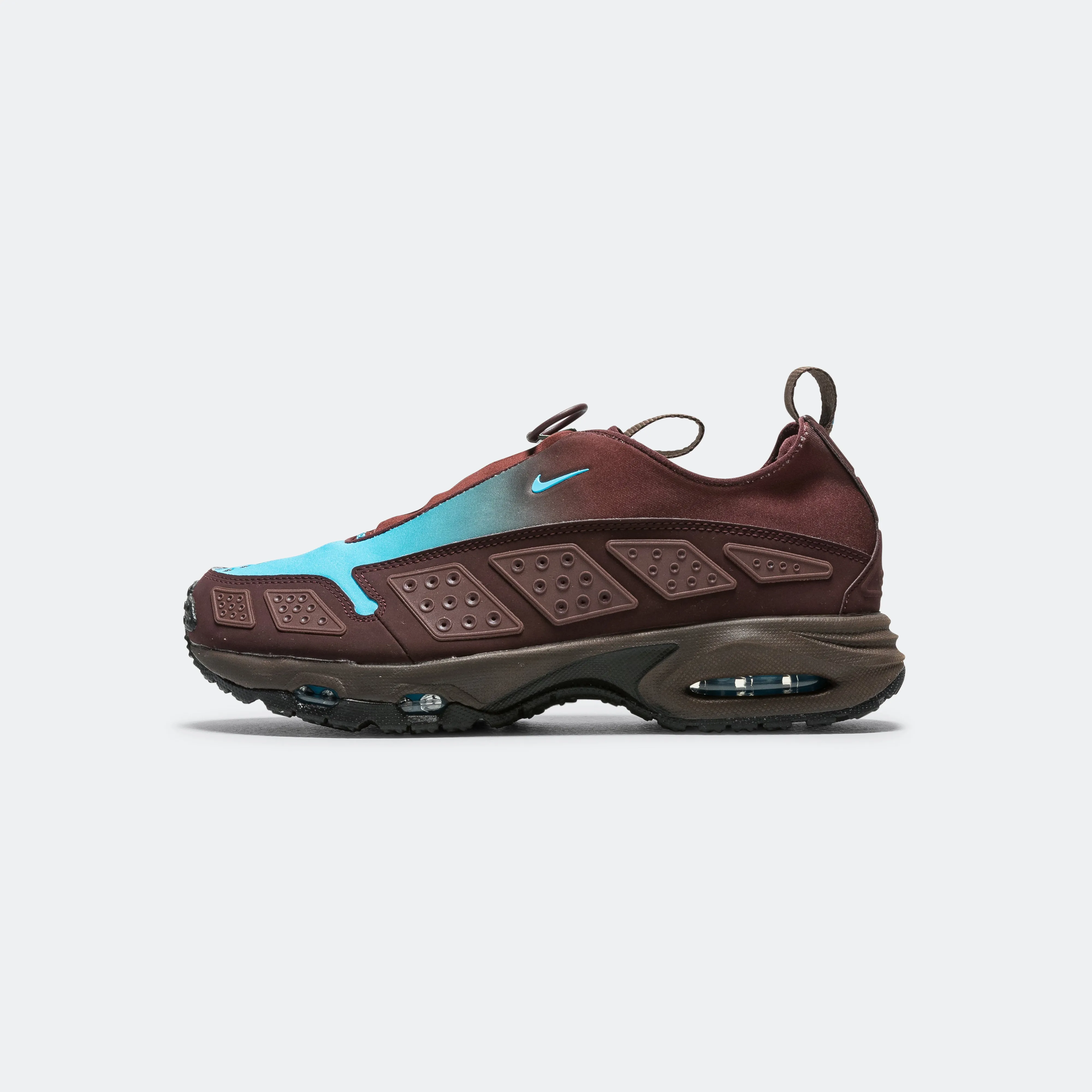 Womens Air Max SNDR - Burgundy Crush/Baltic Blue-Baroque Brown Gusseted Tongue Design