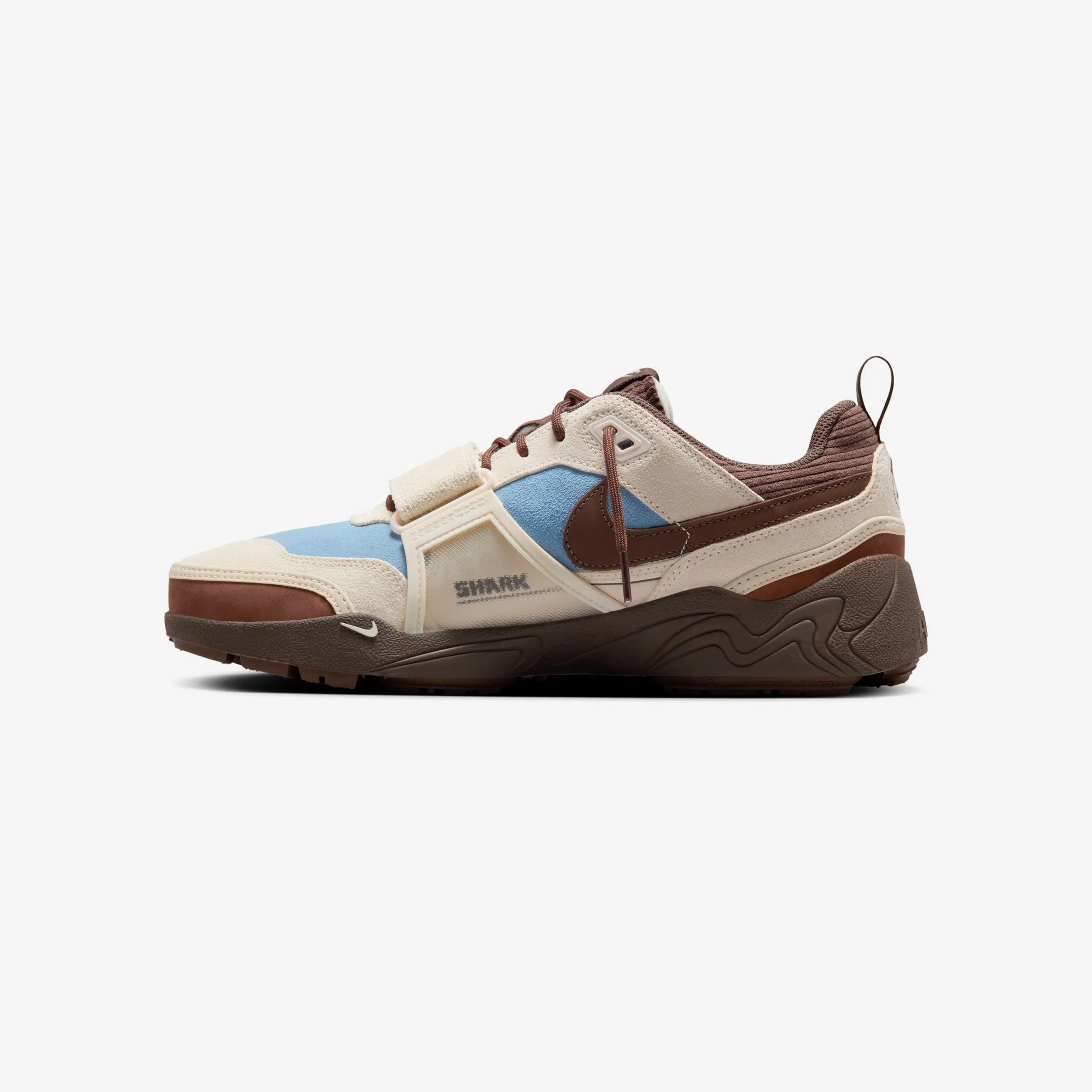 Zoom Field Jaxx Foot Contouring Multi-Sport Design