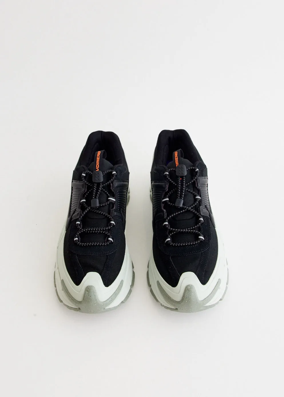 windy - day shoes Pointed - toe Zoom Vomero 5 Roam 'Black Light Silver' Sneakers