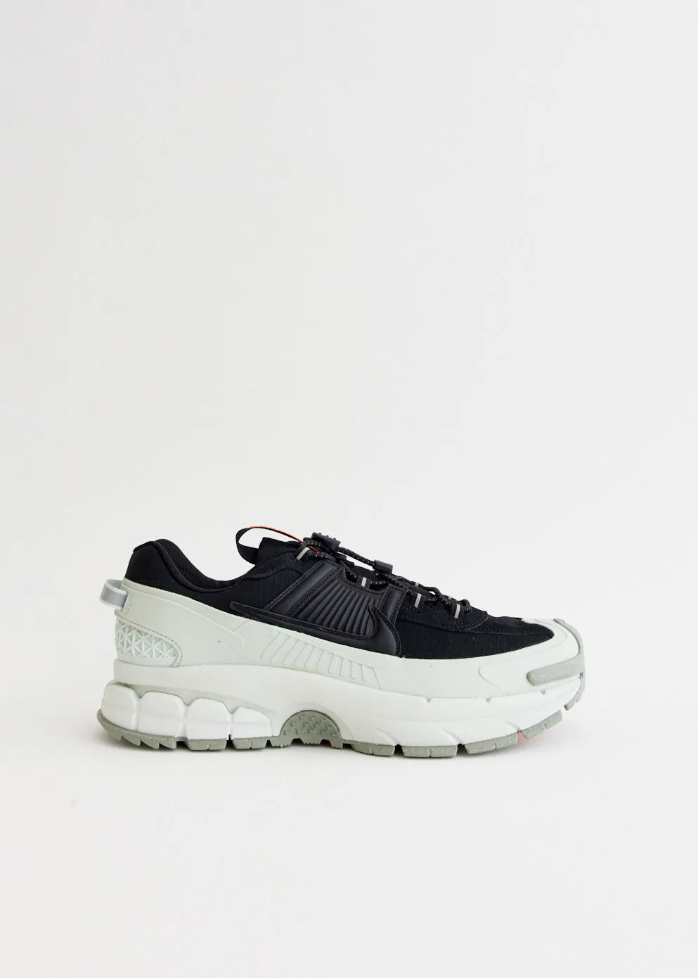 Zoom Vomero 5 Roam 'Black Light Silver' Sneakers Structured wear subtle - patterns